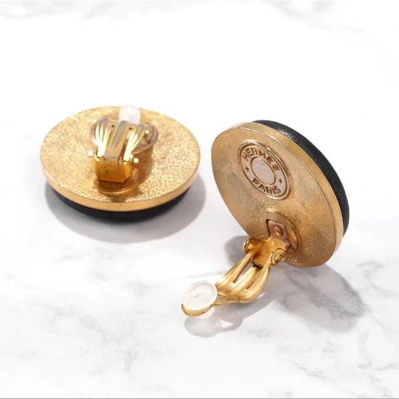 HERMES Selle Clip On Earrings Black Leather Gold Button - Picture 6 of 8